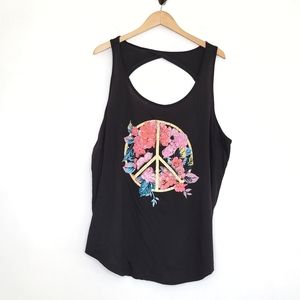 Torrid black tank size 3X Boho peace sign black and pink good condition.…